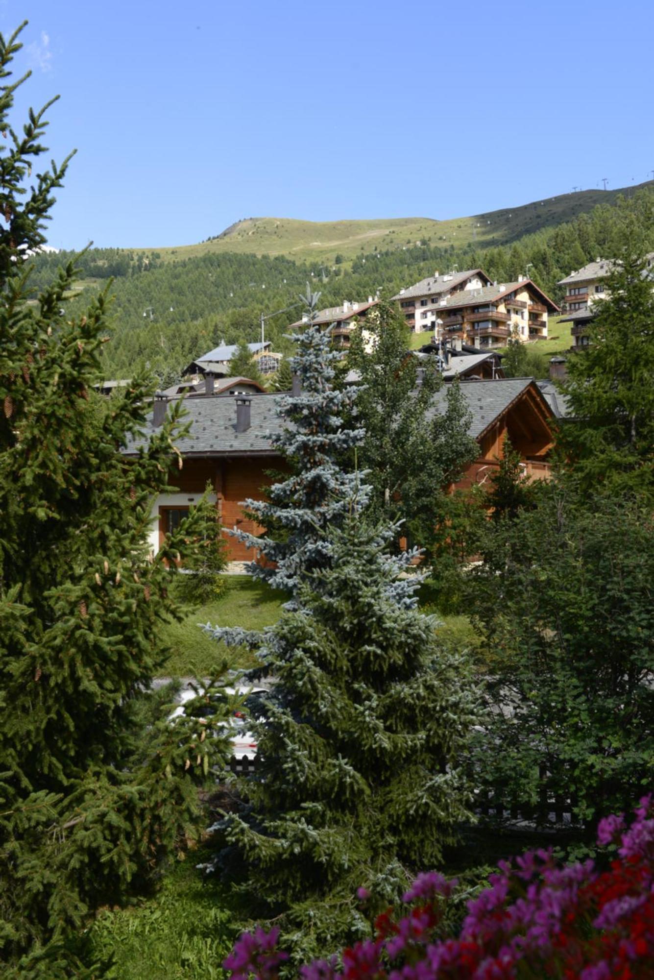 Aparthotel Chalet Garden Livigno Zewnętrze zdjęcie